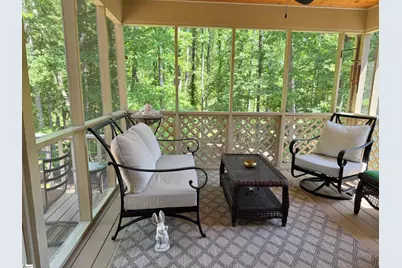 715 N Almond Drive, Simpsonville, SC 29681 - Photo 17
