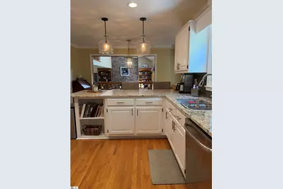 715 N Almond Drive, Simpsonville, SC 29681 - Photo 7
