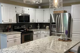 715 N Almond Dr, Simpsonville, SC 29681 - Photo 5