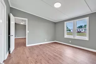 423 Valleybrook Ln, Greer, SC 29651 - Photo 13