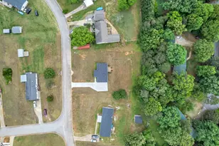 423 Valleybrook Ln, Greer, SC 29651 - Photo 27