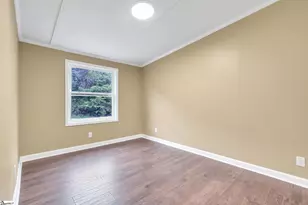 423 Valleybrook Ln, Greer, SC 29651 - Photo 17