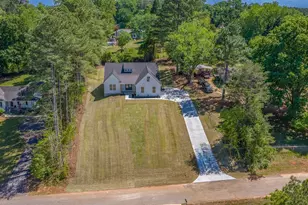 323 Wall St, Campobello, SC 29322 - Photo 3