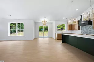 323 Wall St, Campobello, SC 29322 - Photo 15