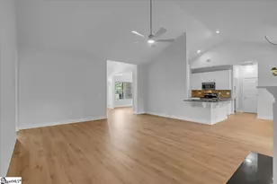 31 Sampit Dr, Greenville, SC 29681 - Photo 9