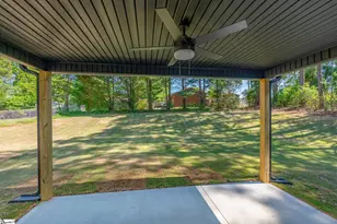 329 Wall St, Campobello, SC 29322 - Photo 27