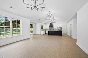 329 Wall St, Campobello, SC 29322 - Photo 7