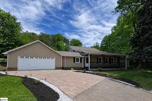 3936 Cripple Creek Rd, Greer, SC 29651 - Photo 3