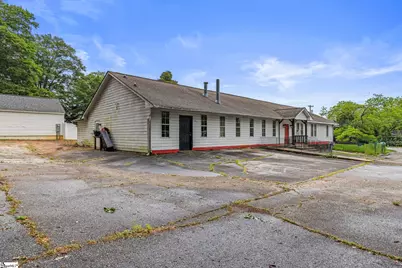 906 W Poinsett Street, Greer, SC 29650 - Photo 19