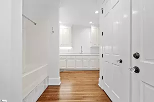 22 Bennett St, Greenville, SC 29601 - Photo 27
