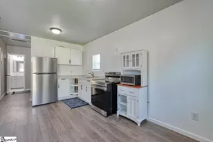 302 Hillcrest Dr, Greer, SC 29651 - Photo 13