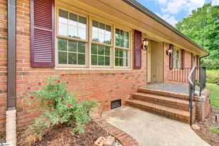 18 Patrol Club Rd, Greenville, SC 29609 - Photo 7
