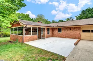 18 Patrol Club Rd, Greenville, SC 29609 - Photo 9