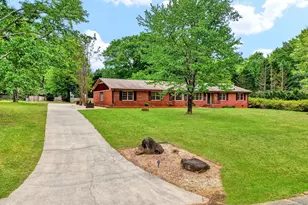 18 Patrol Club Rd, Greenville, SC 29609 - Photo 3