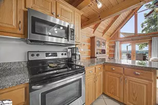 1113 Dickson Rd, Campobello, SC 29322 - Photo 15