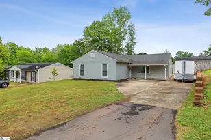 607 Sumter St, Greenville, SC 29617 - Photo 11
