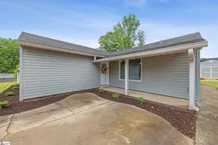 607 Sumter St, Greenville, SC 29617 - Photo 13