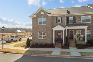 36 Peckham St, Greenville, SC 29607 - Photo 5