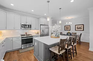 36 Peckham St, Greenville, SC 29607 - Photo 15
