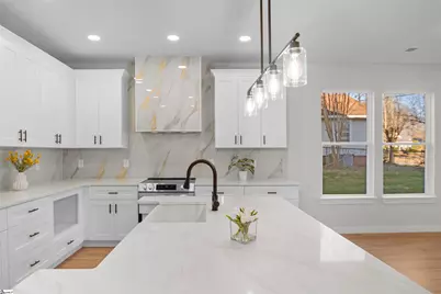 301 Front Street, Easley, SC 29640 - Photo 21