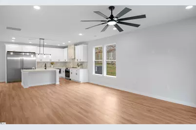301 Front Street, Easley, SC 29640 - Photo 11