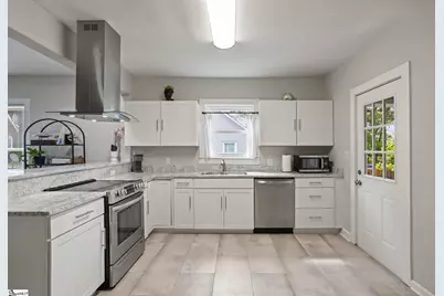 22 2nd Avenue, Greenville, SC 29609 - Photo 9