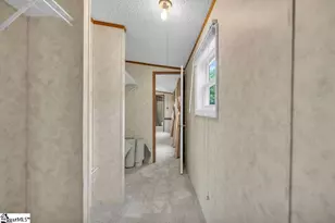 90 E Stagecoach Rd, Cross Hill, SC 29332 - Photo 23