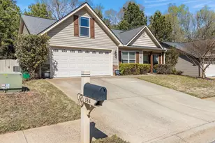584 Cromwell Dr, Spartanburg, SC 29301 - Photo 3