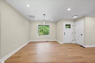 105 Canebreak Ln, Simpsonville, SC 29681 - Photo 5