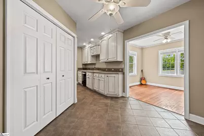 709 W Main Street, Pickens, SC 29671 - Photo 13
