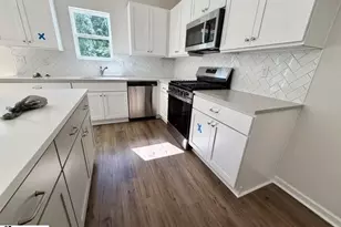 12147 Lansbury Dr, Inman, SC 29349 - Photo 11