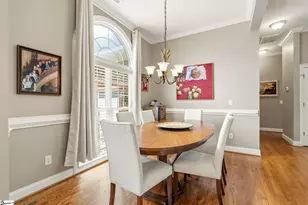 9 Belle Terre Ct, Greenville, SC 29609 - Photo 5
