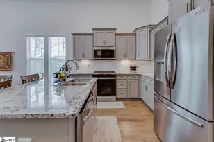 305 Stoneygate Wy, Greenville, SC 29605 - Photo 9