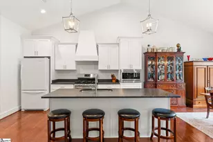 51 Wofford Rd, Taylors, SC 29687 - Photo 15