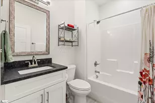 51 Wofford Rd, Taylors, SC 29687 - Photo 31
