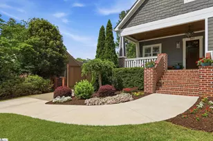 217 E Avondale Dr, Greenville, SC 29609 - Photo 5