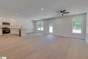 3 Carter Dr, Marietta, SC 29661 - Photo 3