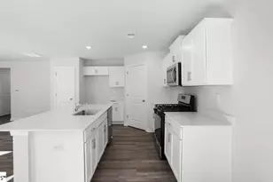 237 Deskin Ln, Fountain Inn, SC 29644 - Photo 13