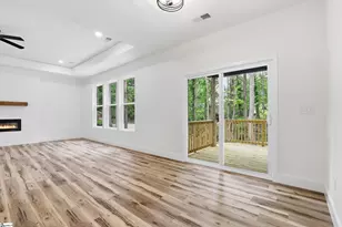 206 Kendrick St, Greer, SC 29651 - Photo 7
