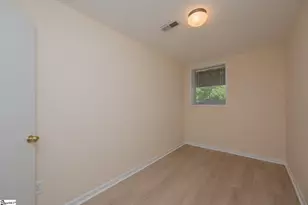 2 Buckhorn Dr, Greenville, SC 29609 - Photo 31
