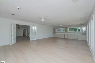 2 Buckhorn Dr, Greenville, SC 29609 - Photo 19