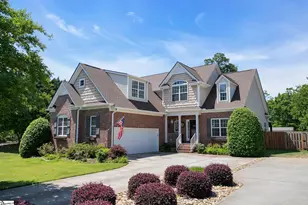 201 Franklin Oaks Ln, Greer, SC 29651 - Photo 1