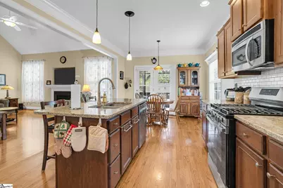 201 Franklin Oaks Lane, Greer, SC 29651 - Photo 7