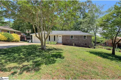 4 Darby Court, Taylors, SC 29687 - Photo 1
