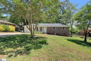 4 Darby Ct, Taylors, SC 29687 - Photo 1