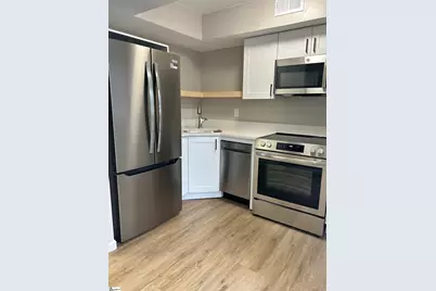 2530 E North Street #Unit 8L, Greenville, SC 29615 - Photo 3