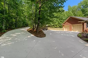 40 Bald Rock Dr, Greenville, SC 29609 - Photo 35