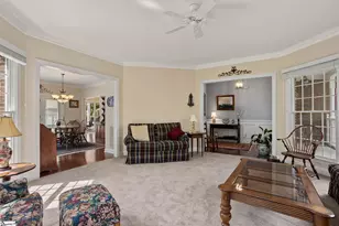 205 View Forest Ct, Greer, SC 29651 - Photo 9