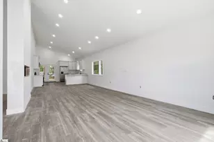1081 Country Club Rd, Pickens, SC 29671 - Photo 7