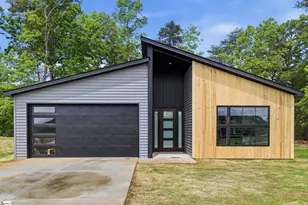 1081 Country Club Rd, Pickens, SC 29671 - Photo 1
